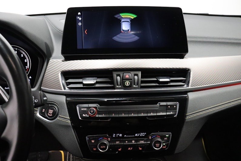 Vehicle image BMW X2