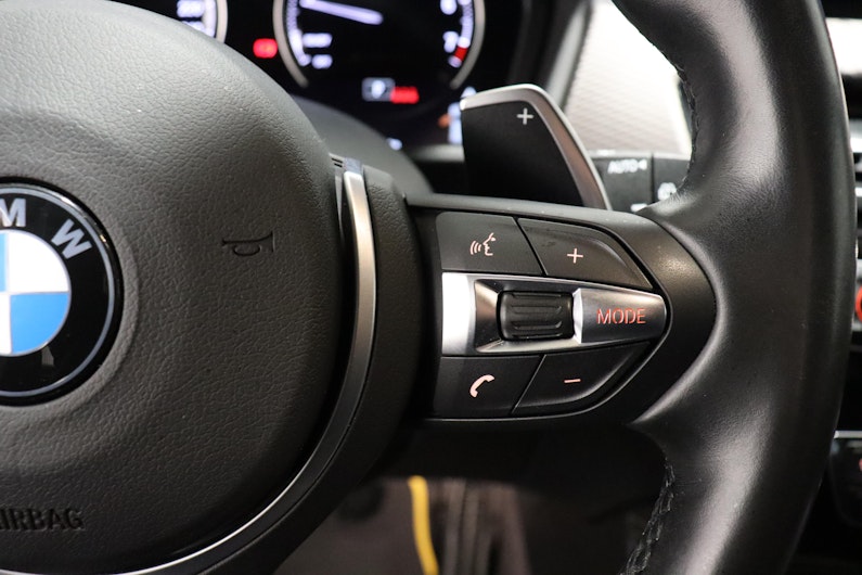 Vehicle image BMW X2