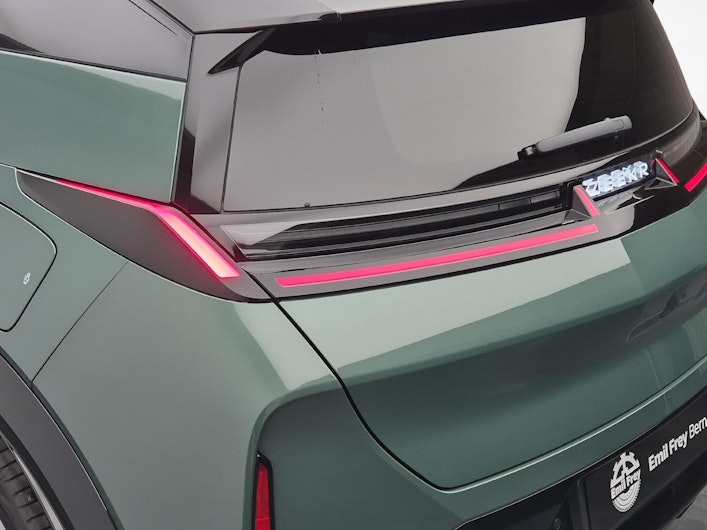 Vehicle image ZEEKR 7X