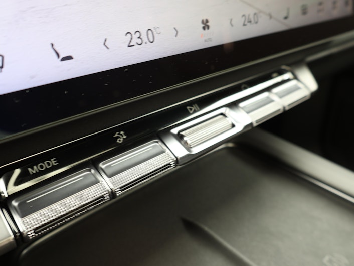 Vehicle image ZEEKR X