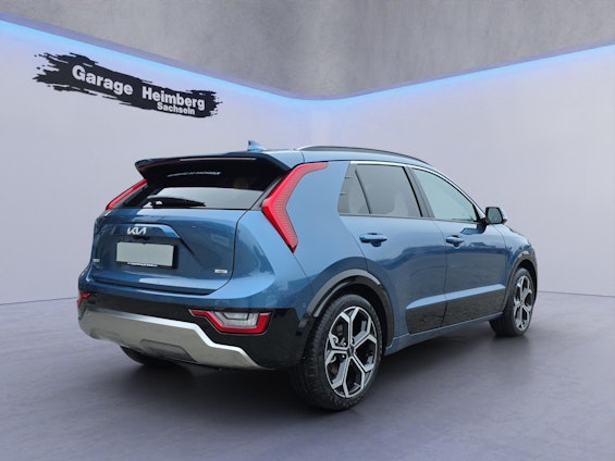 Vehicle image 4 Vehicle image 4