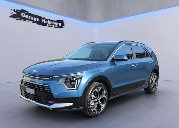 First vehicle image First vehicle image