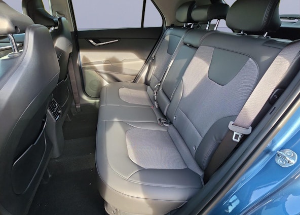 Vehicle image 9 Vehicle image 9