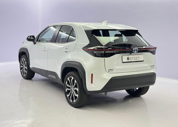 Vehicle image 4 Vehicle image 4