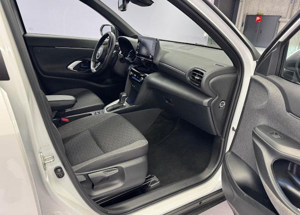 Vehicle image 7 Vehicle image 7