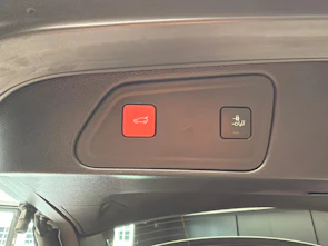 Fahrzeugbild PEUGEOT 3008 1.6 Plug-in Hybrid4 GT Pack