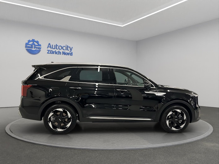 Vehicle image KIA SORENTO