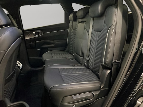 Vehicle image 10 Vehicle image 10