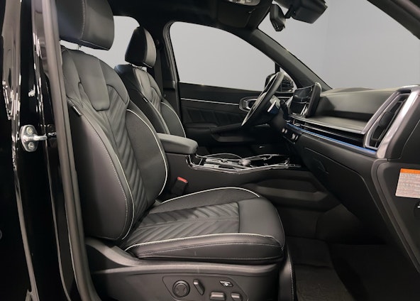 Vehicle image 7 Vehicle image 7