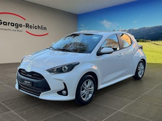 Vehicle image TOYOTA YARIS 0 Vehicle image TOYOTA YARIS 0