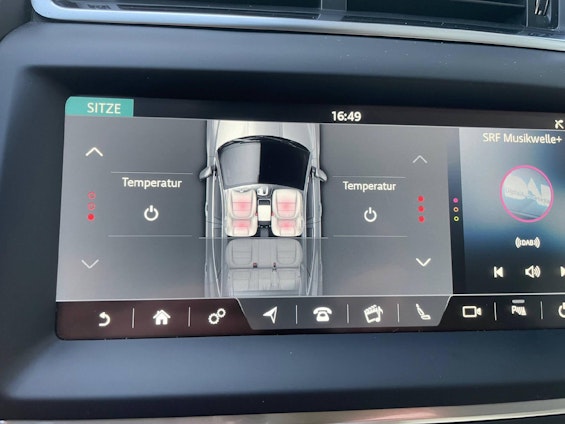 Vehicle image 10 Vehicle image 10