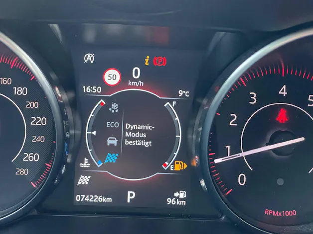 Jaguar E-Pace 2.0 T 200 S AWD