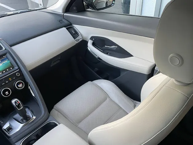 Jaguar E-Pace 2.0 T 200 S AWD