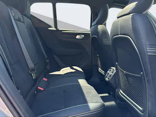 Volvo XC40 2.0 B4 MH Black Edition