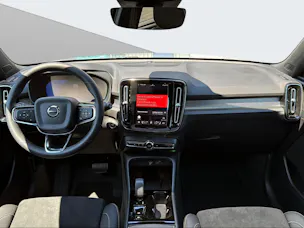 Volvo XC40 2.0 B4 MH Black Edition