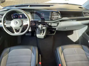 VW T6.1 Multivan 2.0 TDI 199 Highline DSG 4m