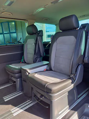 VW T6.1 Multivan 2.0 TDI 199 Highline DSG 4m