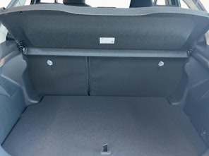 Vehicle image TOYOTA Yaris 1.5 VVT-i HSD Trend