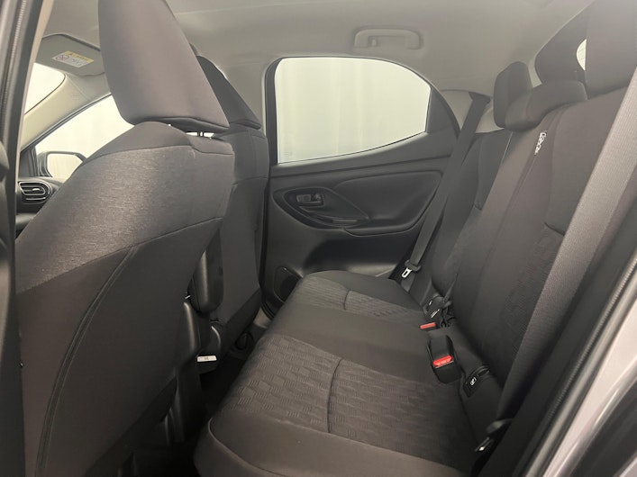 Vehicle image TOYOTA YARIS