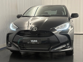 Vehicle image TOYOTA Yaris 1.5 VVT-i HSD Trend