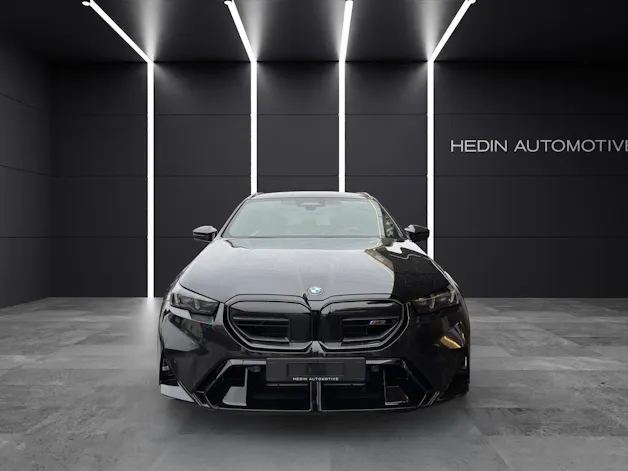 BMW M5 xDrive Touring