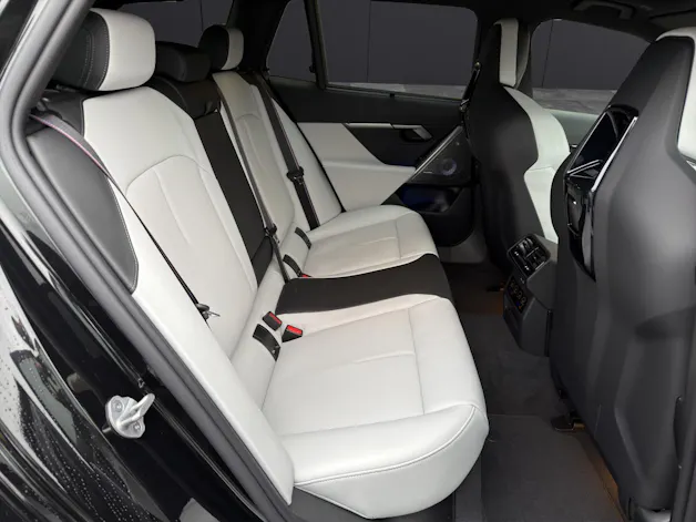 BMW M5 xDrive Touring