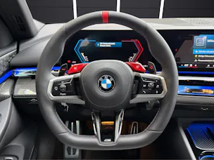 BMW M5 xDrive Touring