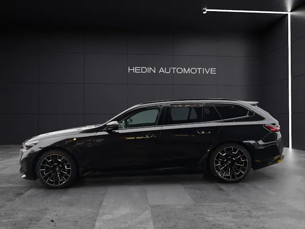 BMW M5 xDrive Touring