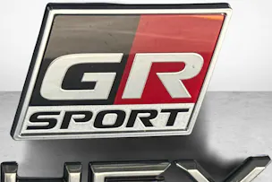 Toyota Yaris Cross 1.5 VVT-i HSD GR Sport