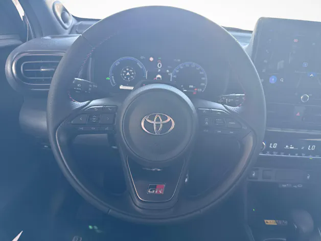 Toyota Yaris Cross 1.5 VVT-i HSD GR Sport