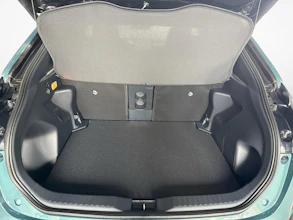https://vehicle.imgix.net/4082151/b5203f7e-c401-4b5e-8356-97abb93b223b.jpg