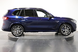 Vehicle image BMW X5 45e xDrive SAG