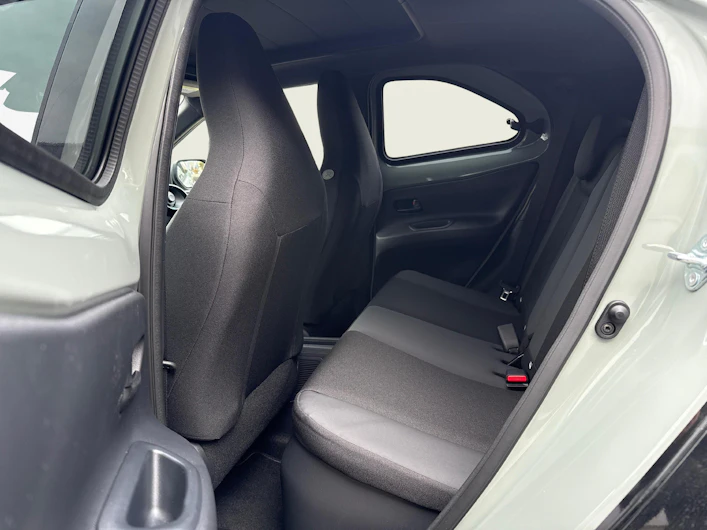 Fahrzeugbild TOYOTA AYGO X