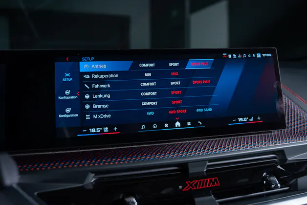 BMW XM Label Plug-in Hybrid