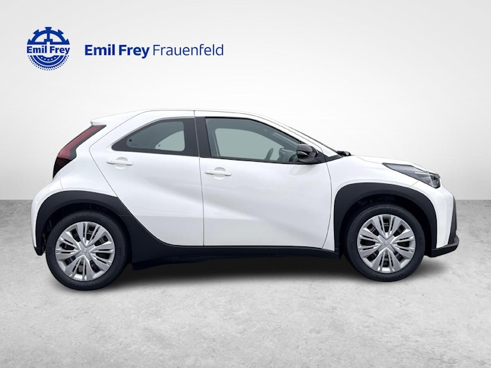 Vehicle image TOYOTA AYGO X