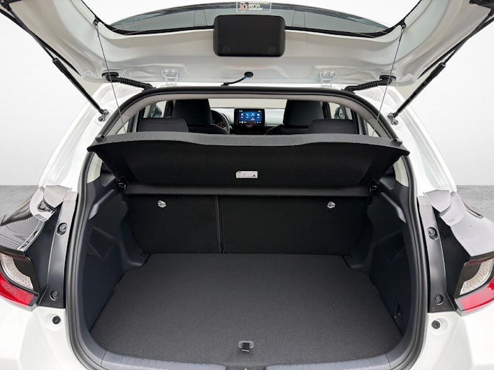 Vehicle image TOYOTA YARIS