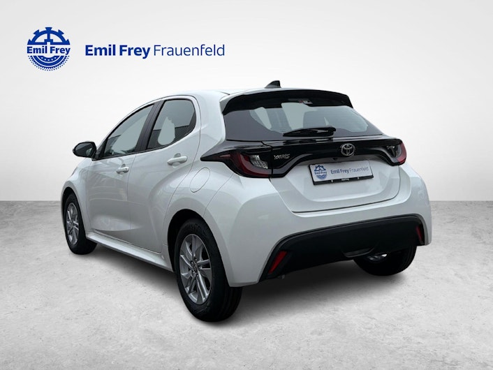 Vehicle image TOYOTA YARIS