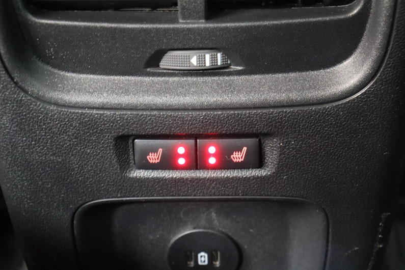 Vehicle image FORD KUGA