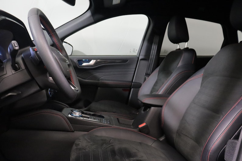 Vehicle image FORD KUGA