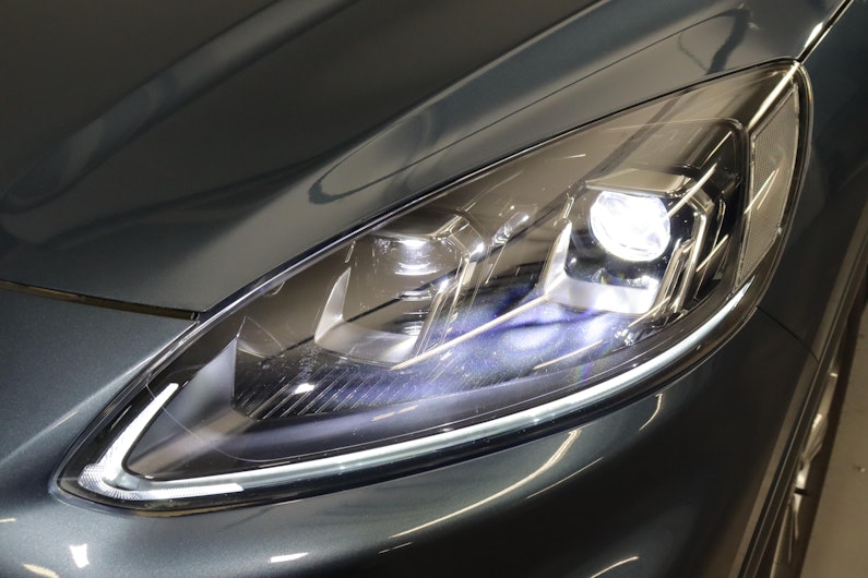 Vehicle image FORD KUGA