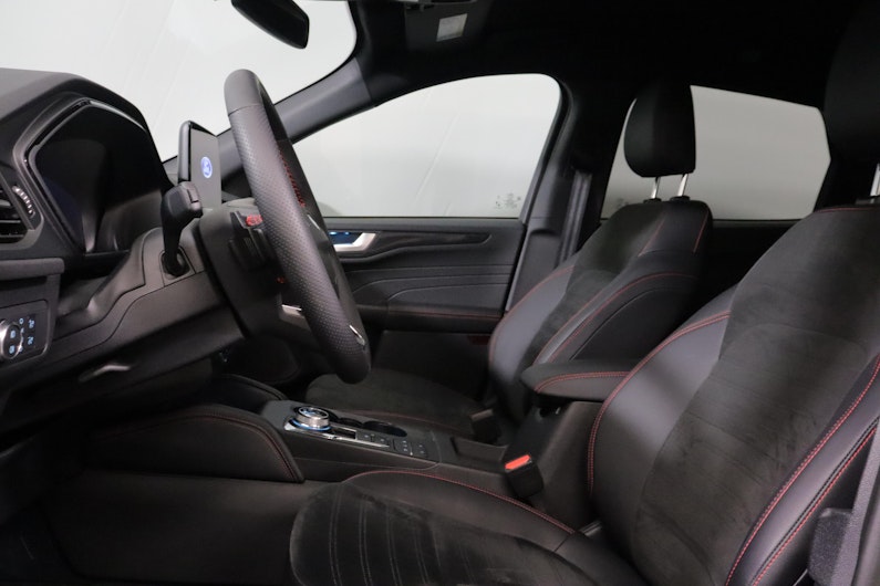 Vehicle image FORD KUGA