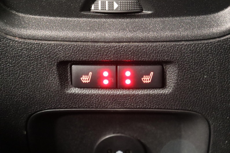 Vehicle image FORD KUGA