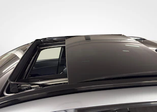 https://vehicle.imgix.net/4082217/fc2fc91c-b6de-47f0-b0b5-1f259b8043fa.jpg