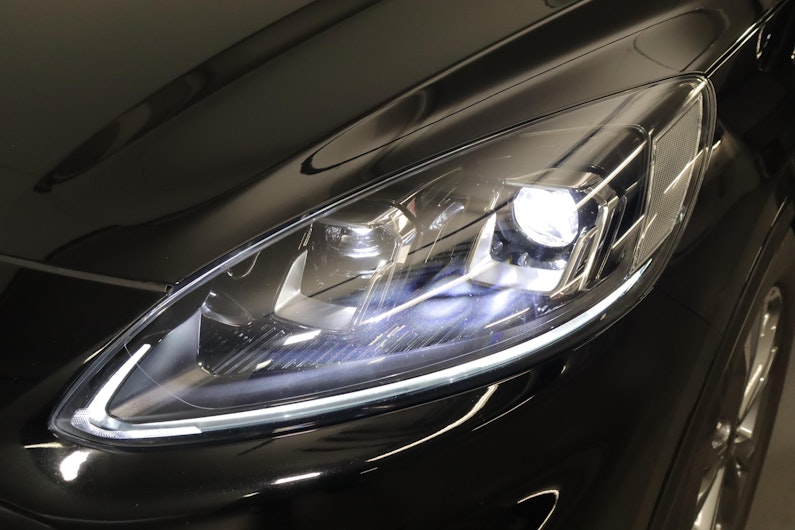 Vehicle image FORD KUGA