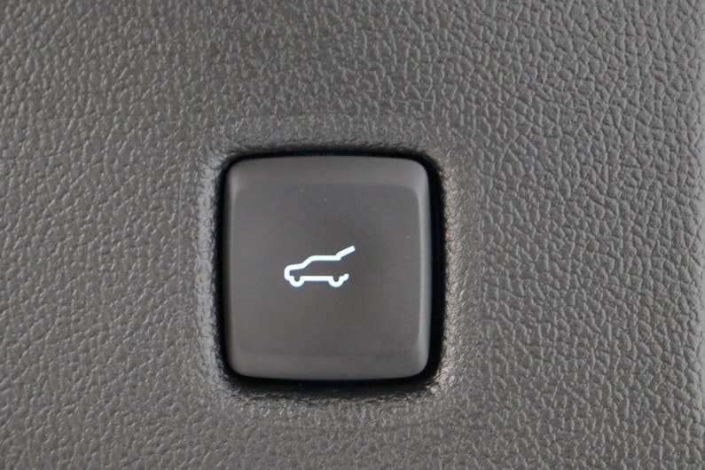 Vehicle image FORD KUGA