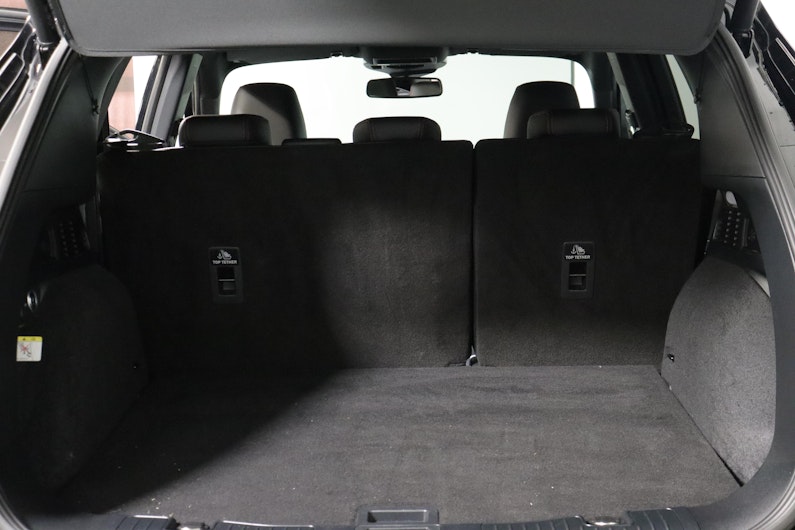 Vehicle image FORD KUGA