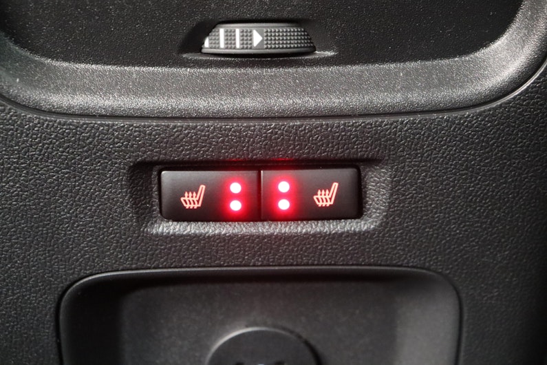 Vehicle image FORD KUGA