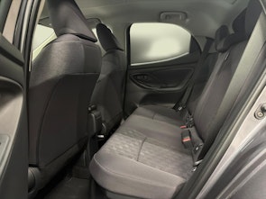 Vehicle image TOYOTA Yaris 1.5 VVT-i HSD Trend