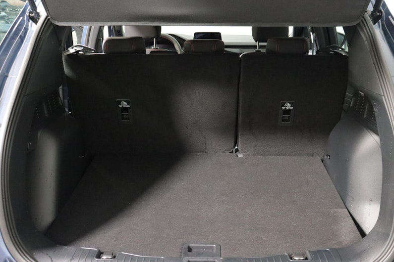 Vehicle image FORD KUGA