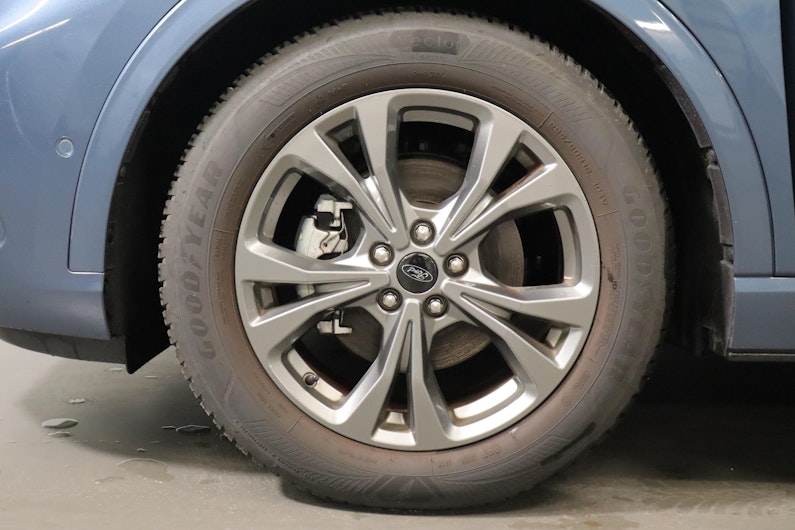 Vehicle image FORD KUGA